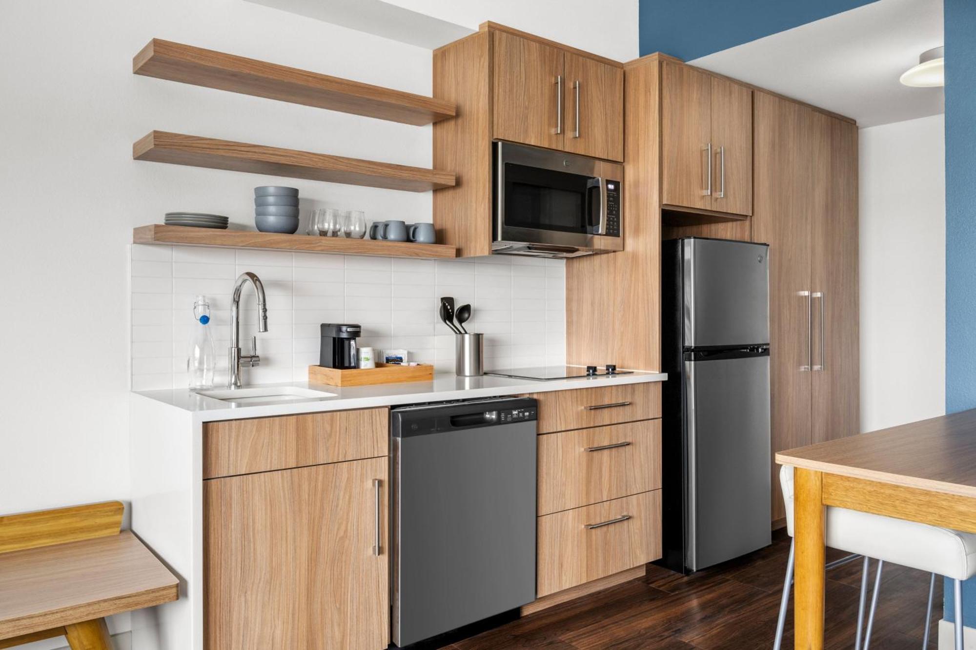 Element Springfield South Hotel Bagian luar foto